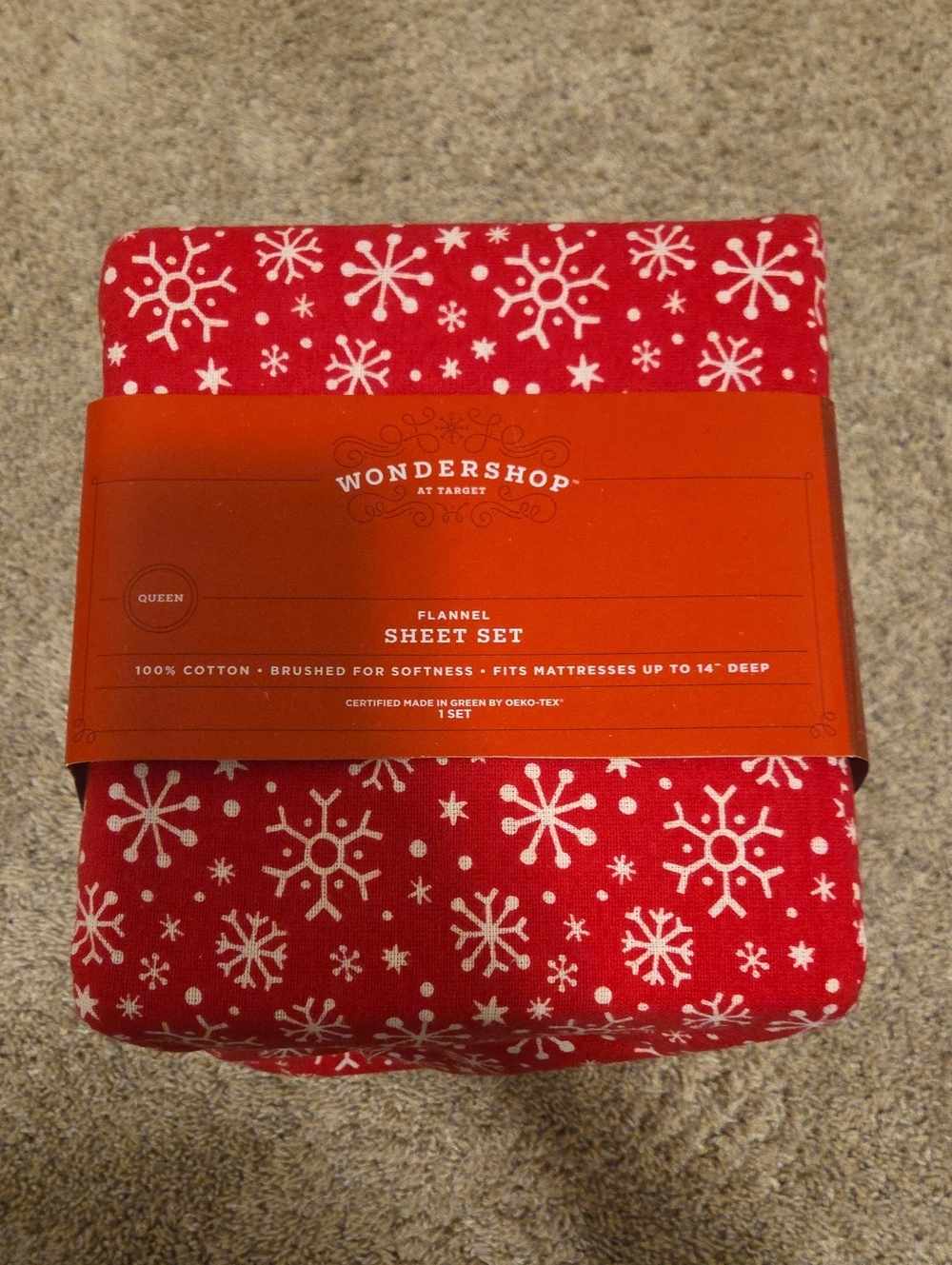 NEW Wondershop Red Snowflake Flannel Sheet Set - Queen Size